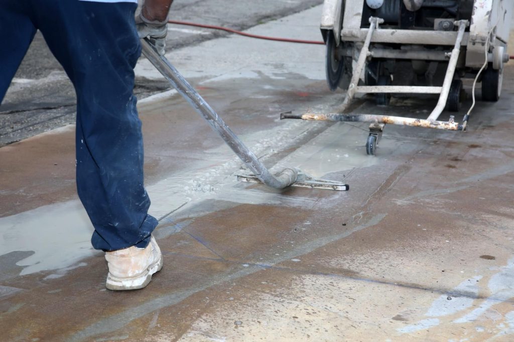 How a Silica Course Can Protect You from Occupational Hazards